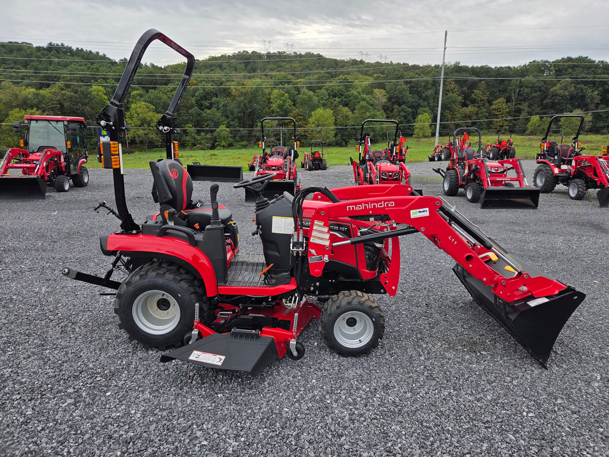 Mahindra 1120 Hst Tractor w/ Loader and 60" Mower