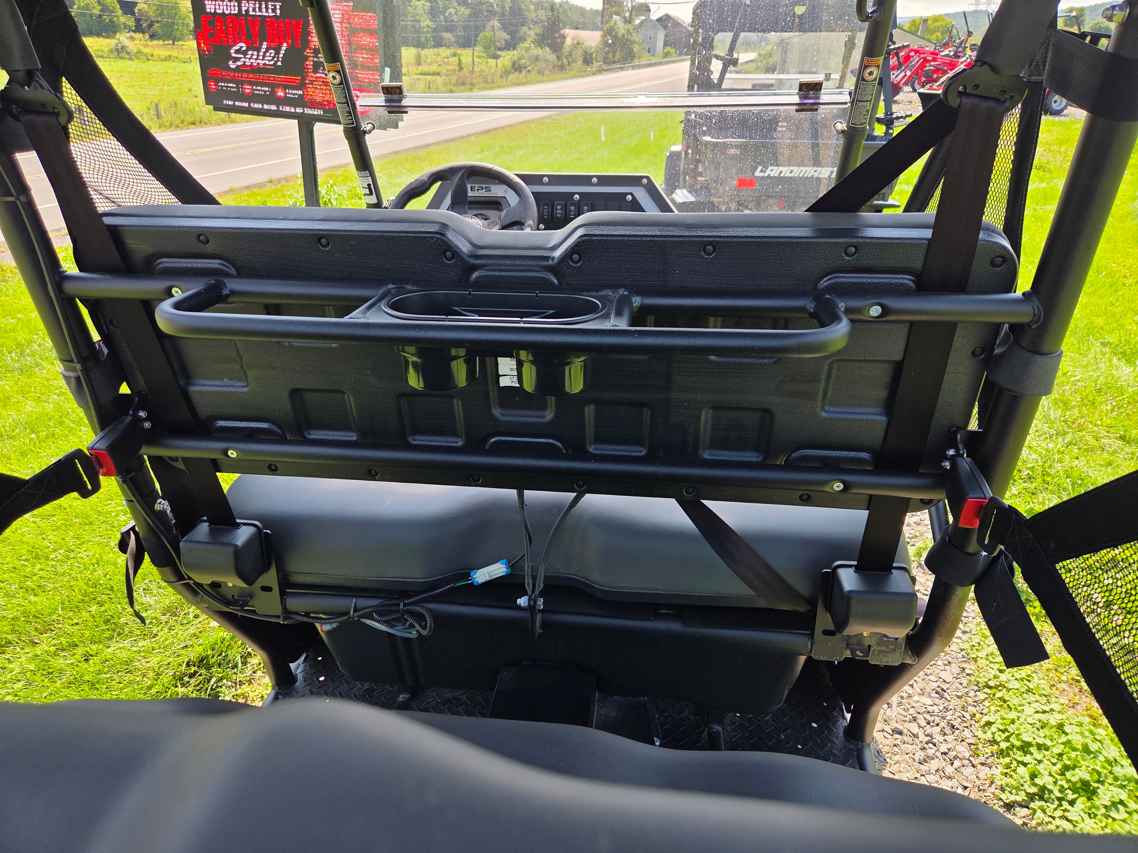 N7 American Landmaster Crew Ranch Edition 4x4 EPS