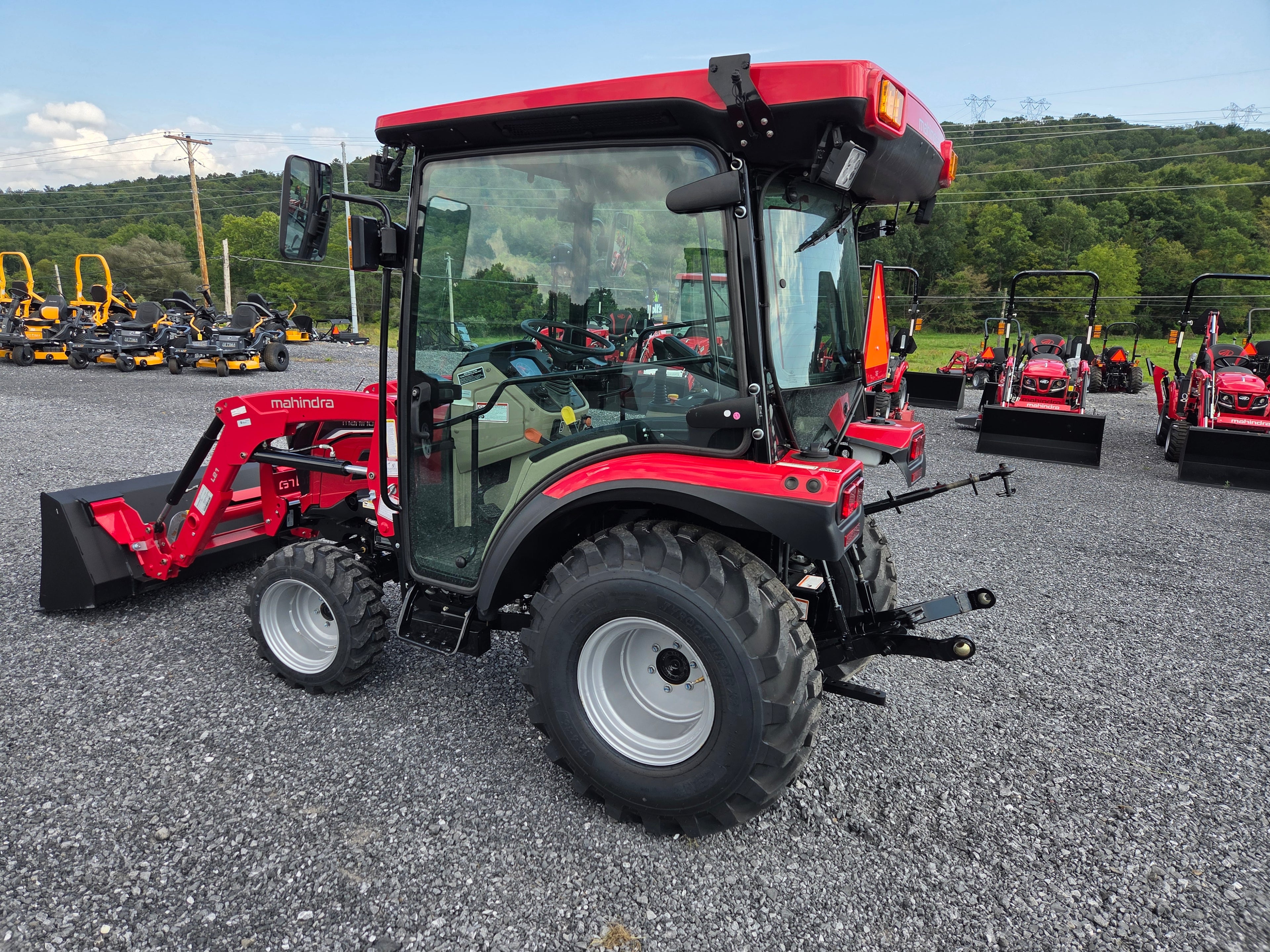 Mahindra 2126 HST Cab Compact Utility Tractor