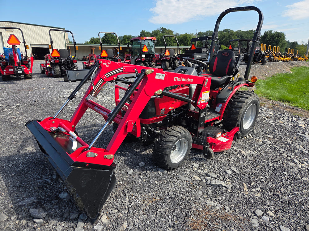 Mahindra MAX 26XLT HST Tractor