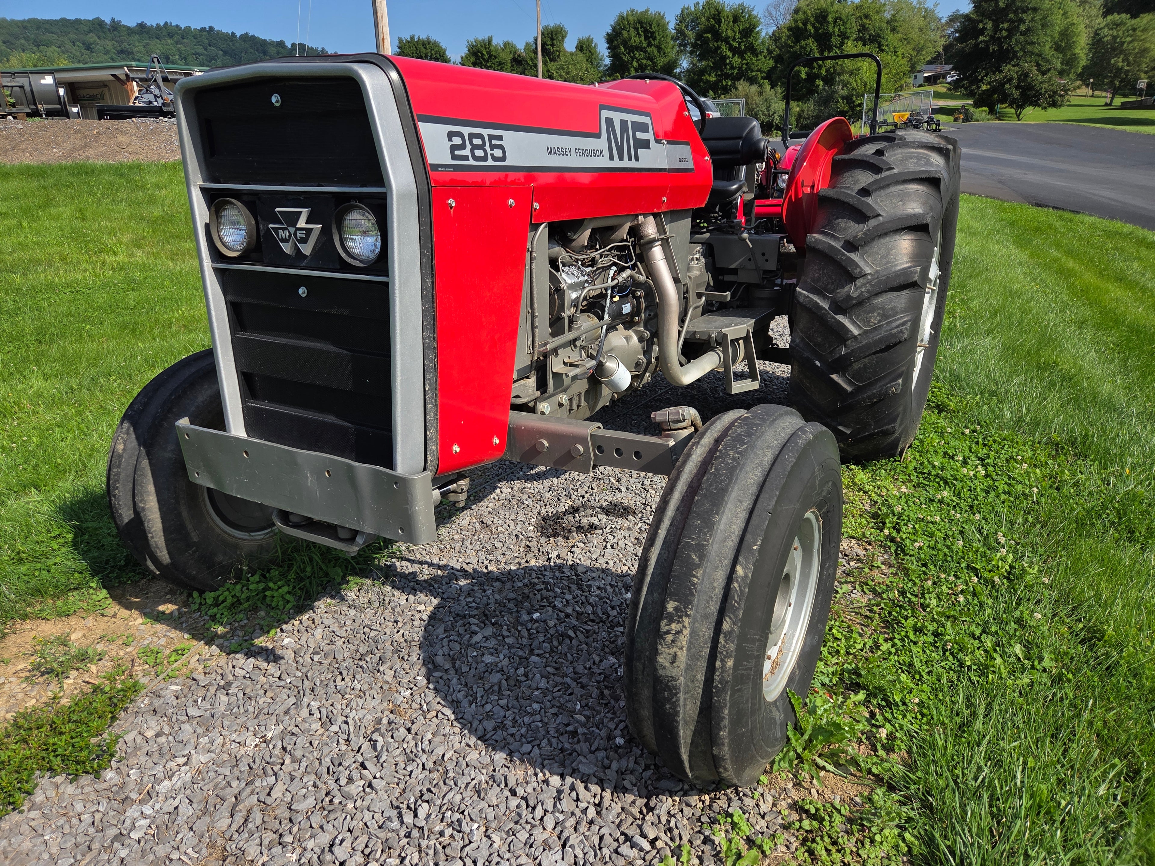 Massey Ferguson 285 Tractor