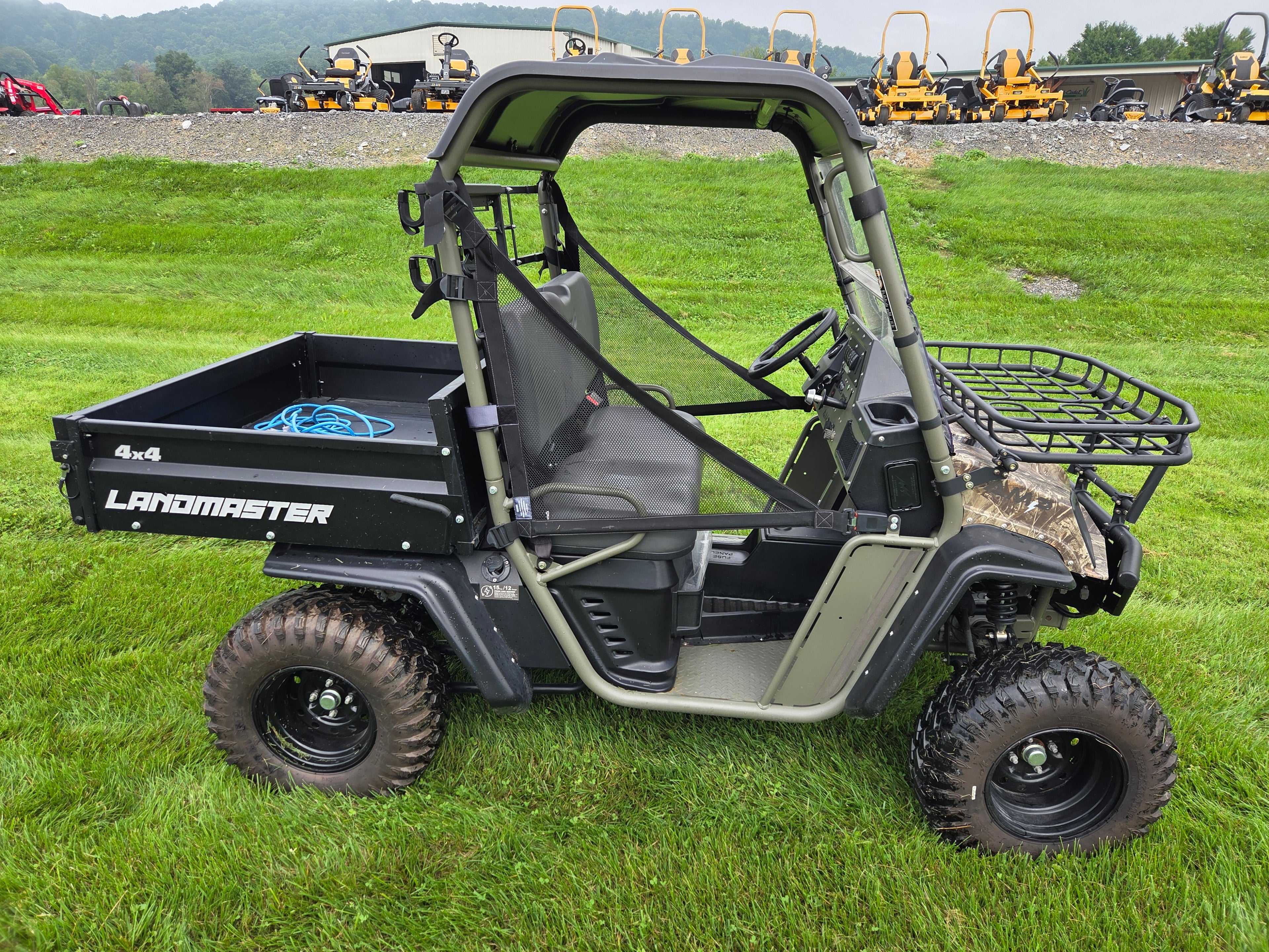 AMP American Landmaster Electric 4x4 Trail Camo EPS