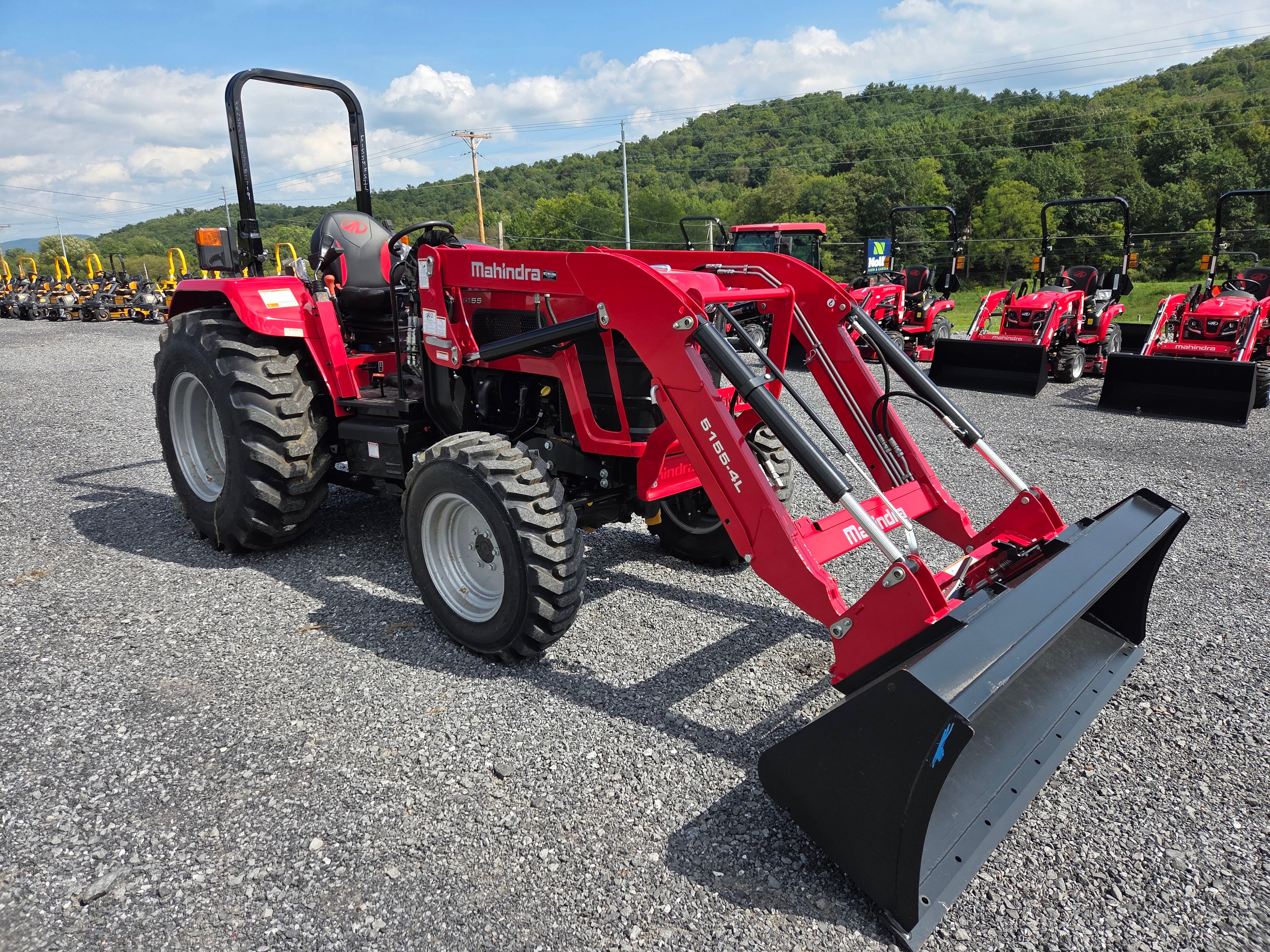 MAHINDRA 5155 4WD ROPS SHT 51554FSIL
