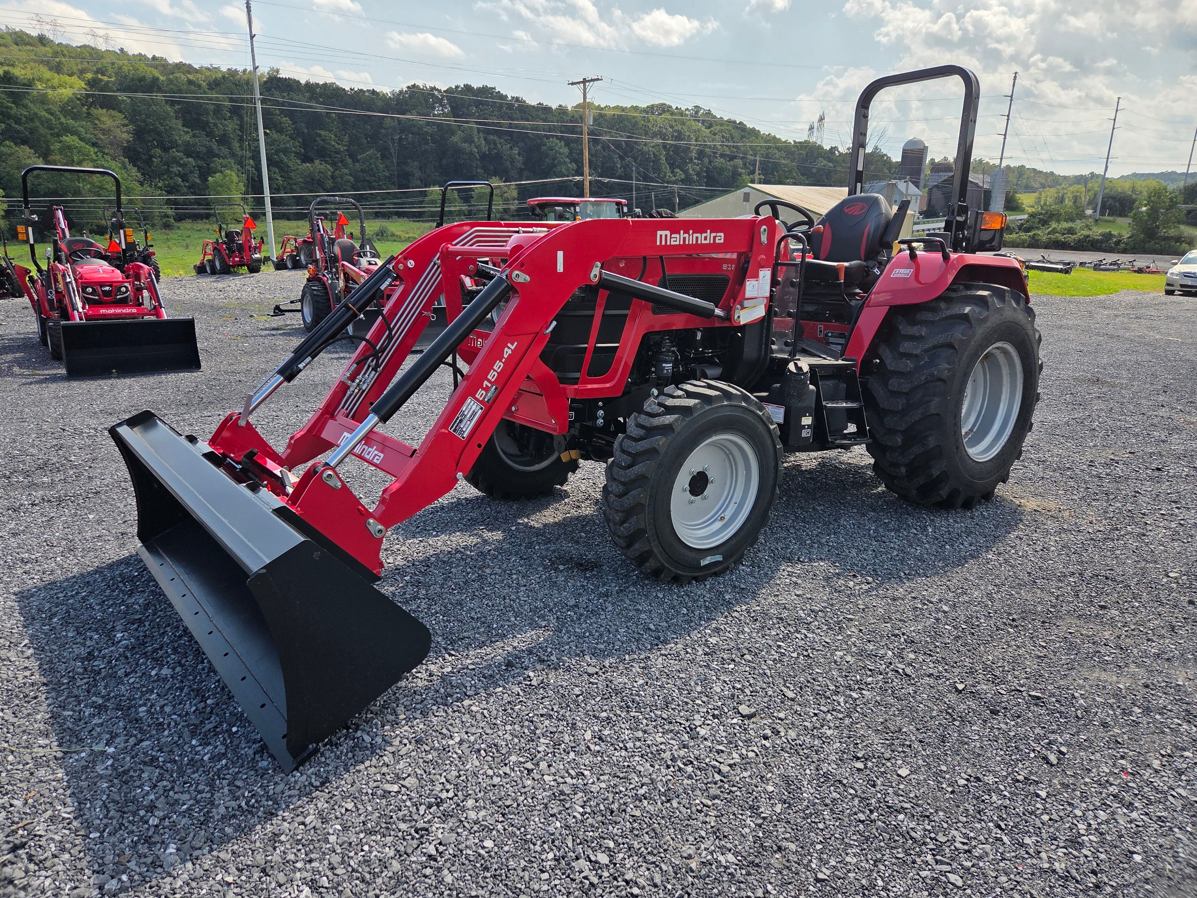 MAHINDRA 5155 4WD ROPS SHT 51554FSIL
