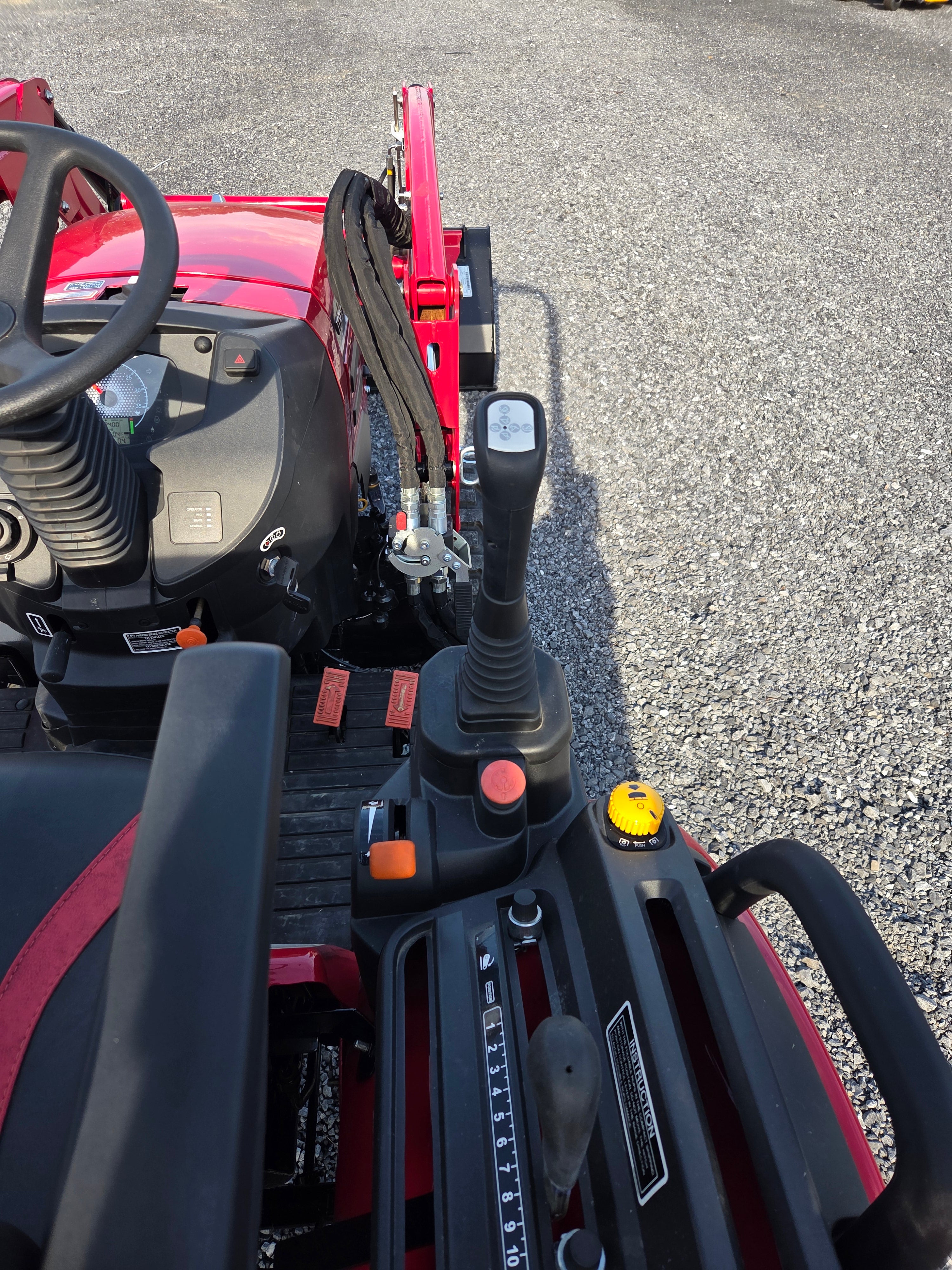 Mahindra 2126 HST Tractor
